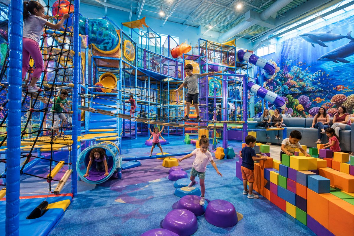 Children playing and building motor skills at Hyper Kidz Columbia indoor playground
