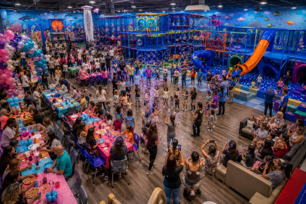 Why Indoor Playgrounds Are Perfect for Large Birthday Parties